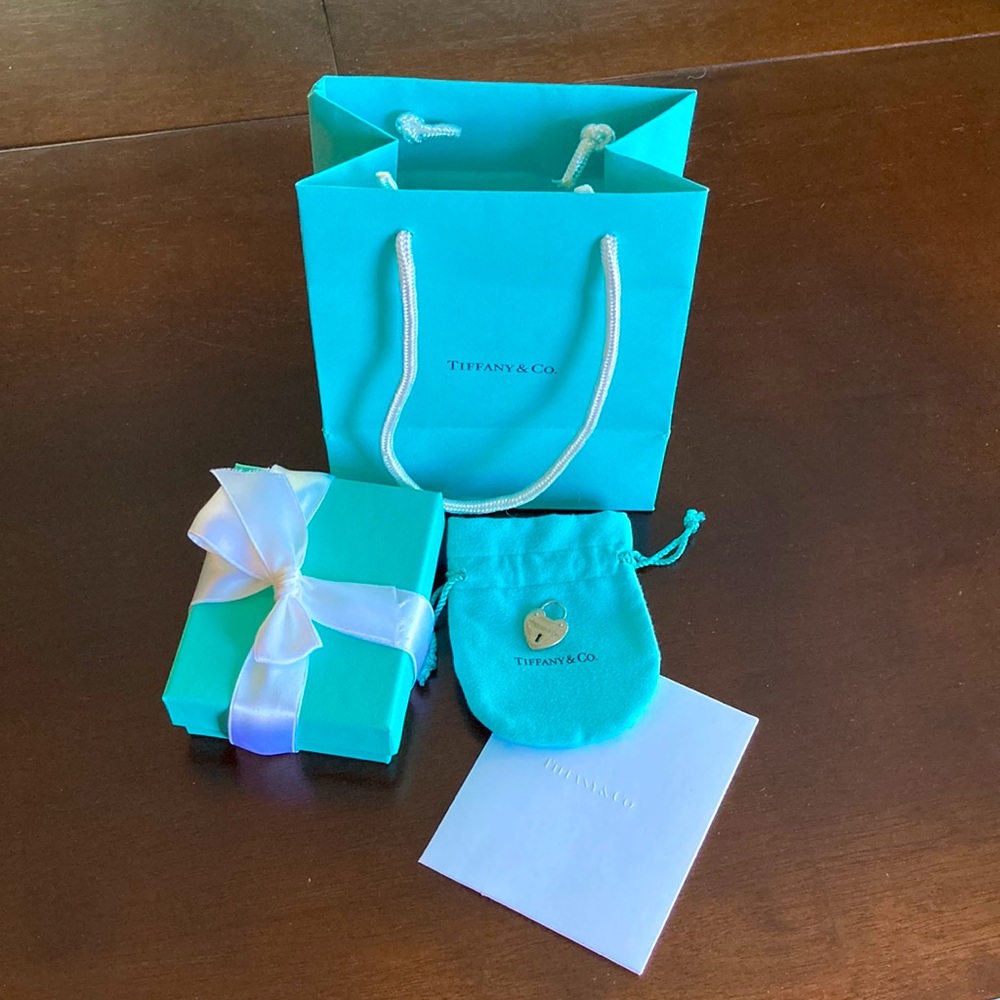 Tiffany & Co. Heart Pendant with Matching Bags and Box